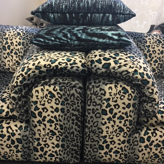 Smoke Cheetah Pop Velvet